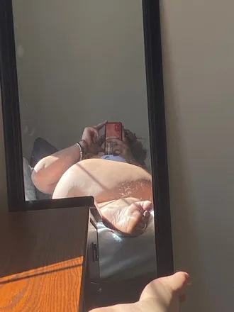 OnlyFans cuenta yannaamariee header 2