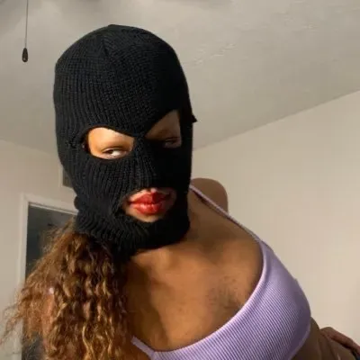OnlyFans of cynnamynxxx