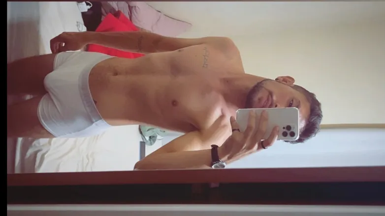 OnlyFans cuenta thiiago_maaia header 2