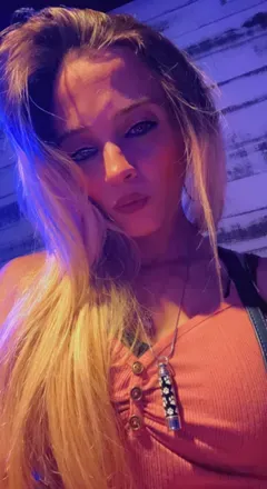 OnlyFans cuenta krisluv90 avatar 1