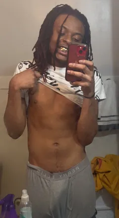 OnlyFans cuenta mobi_dick header 2