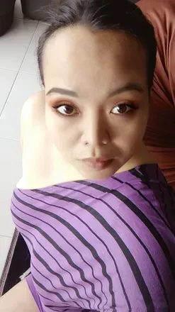 OnlyFans cuenta ellacherry avatar 1