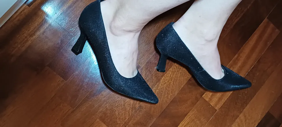 OnlyFans cuenta sunnyfeet header 2