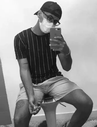 OnlyFans account  padrelinero avatar 1