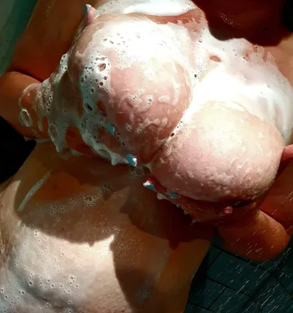 OnlyFans cuenta u252159783 header 2