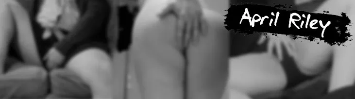 OnlyFans cuenta april-riley header 2