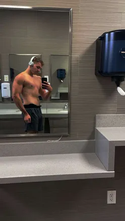 OnlyFans cuenta powerlifting_daddy header 2