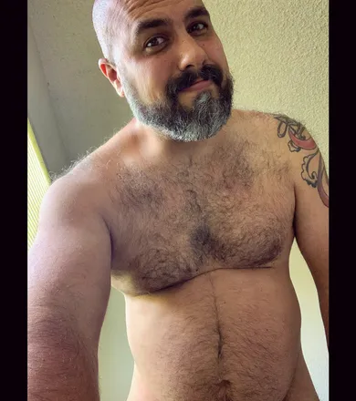 OnlyFans cuenta wandrbearx header 2