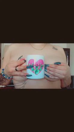 OnlyFans cuenta monii88 header 2