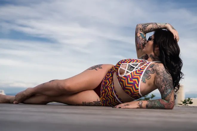 OnlyFans cuenta catherinetayler header 2