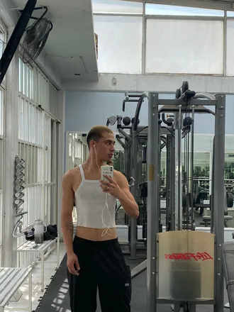 OnlyFans cuenta axelflooress header 2