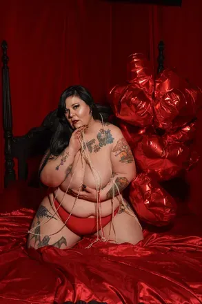 OnlyFans account  mz.deevyne avatar 1
