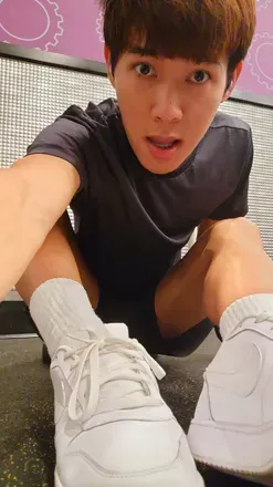 OnlyFans account  guythewin header 2