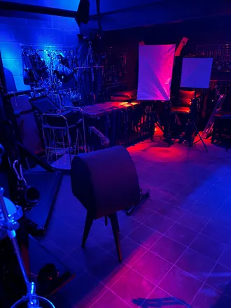 OnlyFans cuenta latex-master header 2