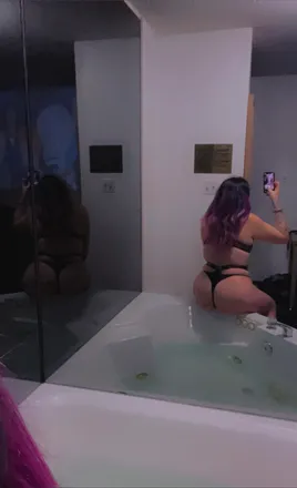 OnlyFans cuenta queenminnie420 header 2
