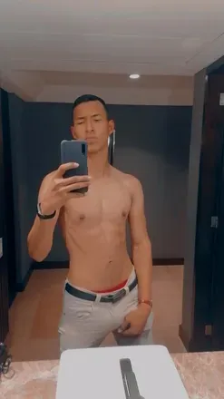 OnlyFans cuenta alejo.18061 avatar 1