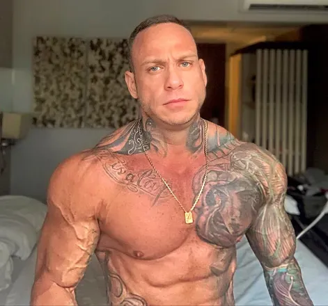 OnlyFans account  thiking avatar 1