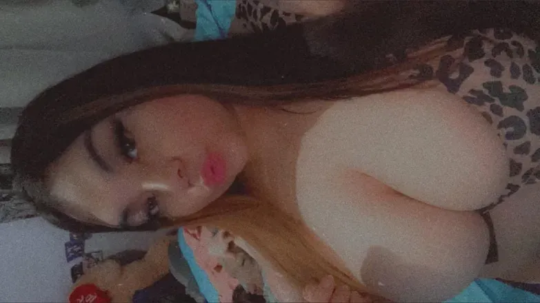 OnlyFans account  cum4lyss avatar 1