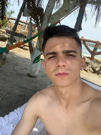 OnlyFans cuenta andresduque05 avatar 1