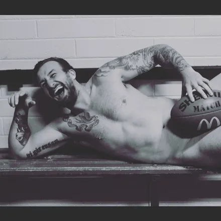 OnlyFans cuenta thatstraightguy22 header 2