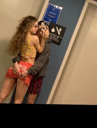 OnlyFans cuenta alxagiselle header 2
