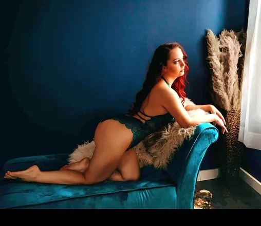 OnlyFans cuenta delilahjamesof header 2