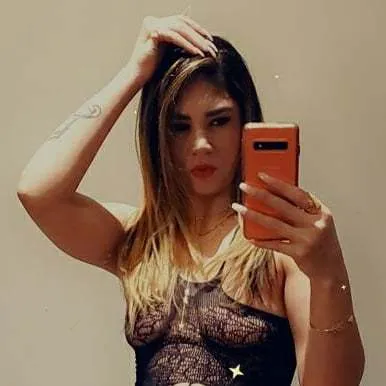 OnlyFans account  fanyrosse14 header 2