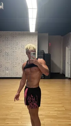 OnlyFans cuenta onlinetwunk avatar 1