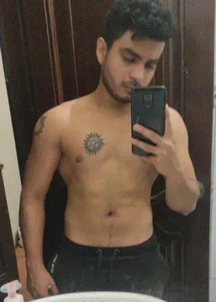 OnlyFans cuenta near_21 avatar 1