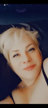 OnlyFans account  molly420sexxbunnie avatar 1