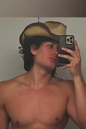 OnlyFans cuenta cutehotboy69 avatar 1