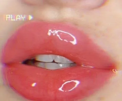 OnlyFans cuenta kissykotaxoxo header 2