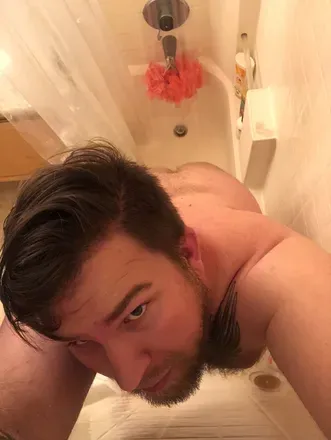 OnlyFans cuenta showerwithmoose header 2