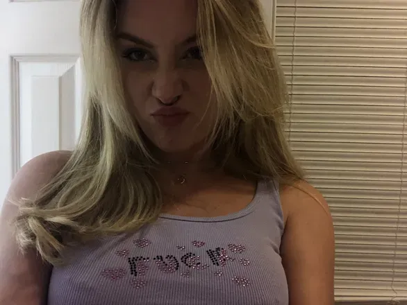 OnlyFans account  bbygirlxxcoco avatar 1