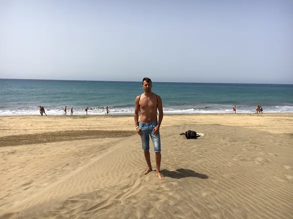 OnlyFans account  hevik header 2
