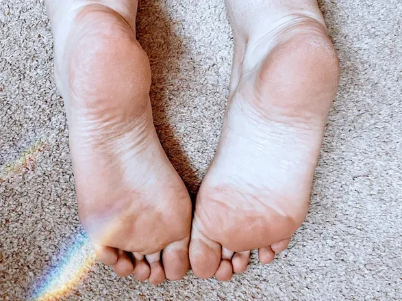 OnlyFans cuenta hollietaylor1998 avatar 1