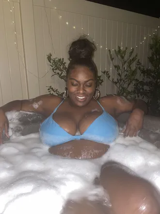 OnlyFans account  taaylorrr header 2