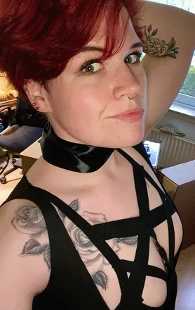 OnlyFans cuenta sugar_waifu header 2