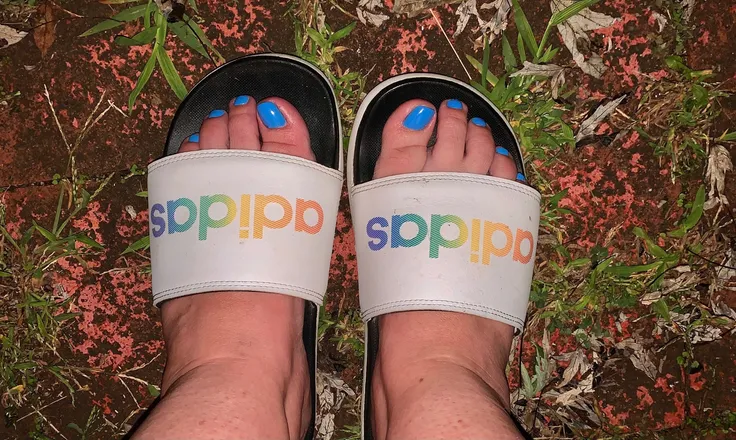 OnlyFans cuenta feetsweetlikekandi header 2