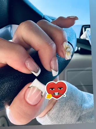 OnlyFans account  lilfeet1919 header 2