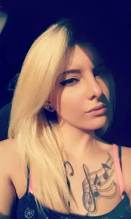OnlyFans account  country_girl2021 avatar 1