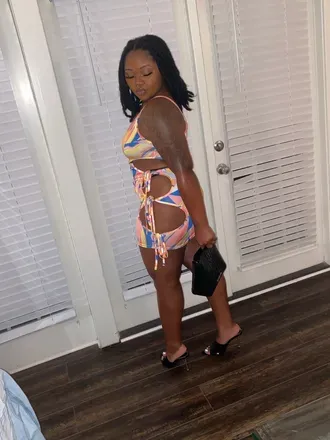 OnlyFans cuenta prettygirlessence avatar 1
