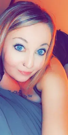 OnlyFans account  xi_xo header 2