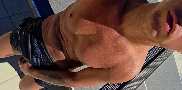 OnlyFans cuenta urilio header 2