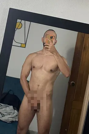 OnlyFans account  big28c avatar 1