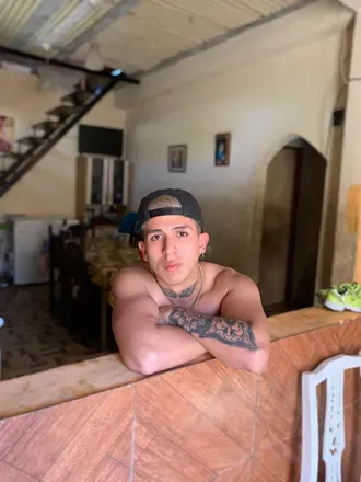 OnlyFans cuenta laureanisaias avatar 1