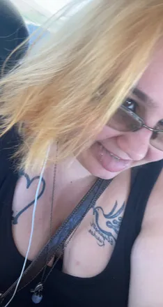 OnlyFans cuenta u140785614 header 2