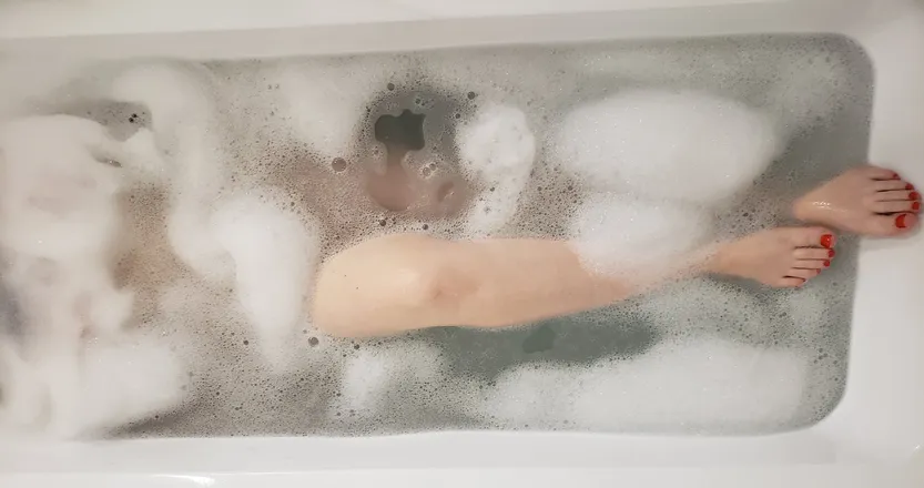 OnlyFans cuenta littleflowerfeet header 2