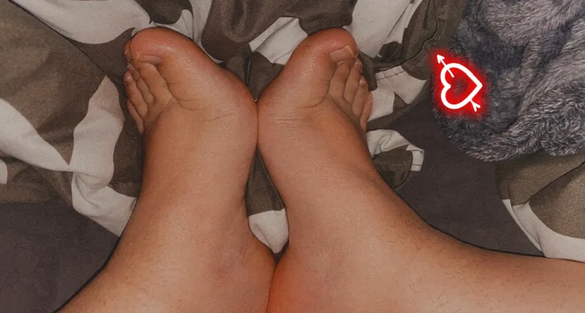 OnlyFans cuenta pnwpetitefeeties header 2