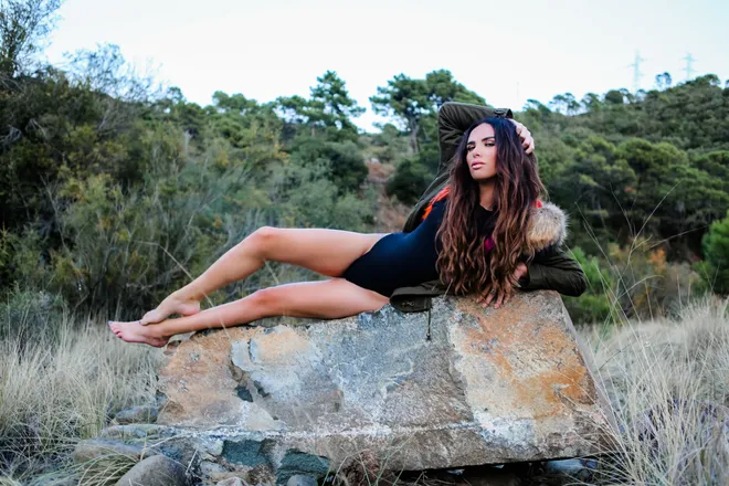 OnlyFans cuenta maxietaxie header 2